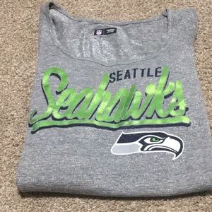 🆕LAST ONE, New Seahawk top